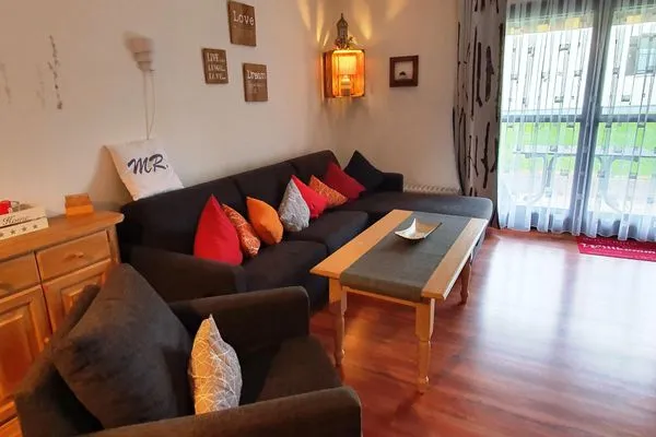 Wohnzimmer Feriendorf Hochbergle Haus 51