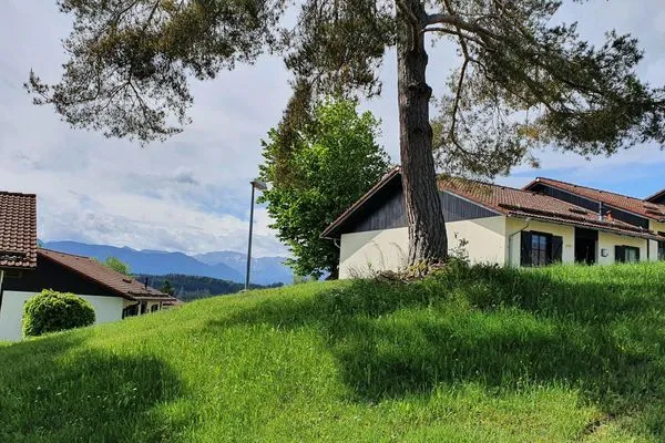 Gartenblick Feriendorf Hochbergle Haus 95