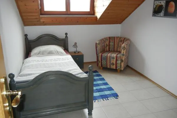 Schlafzimmer  Ferienwohnung "Ampergarten"