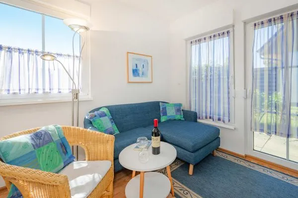   Ferienwohnung Inselnest mit Terrasse & Strandkorb - nur 500 Meter bis zum Strand