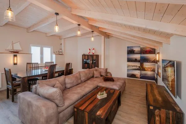 Wohnzimmer  Apartment Brücke mit Garten, Sauna & Hot-Tube - nur 500 Meter zum Strand