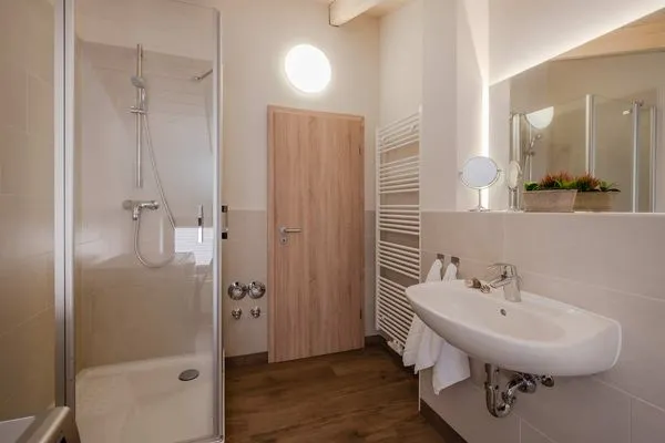 Badezimmer  Apartment Brücke mit Garten, Sauna & Hot-Tube - nur 500 Meter zum Strand