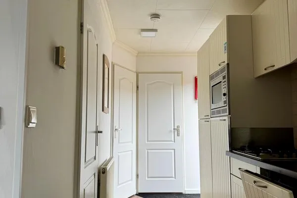  EuroParcs Schoneveld / Breskens Chalet am Strandaufgang mit Zaun Haus Nr. B025