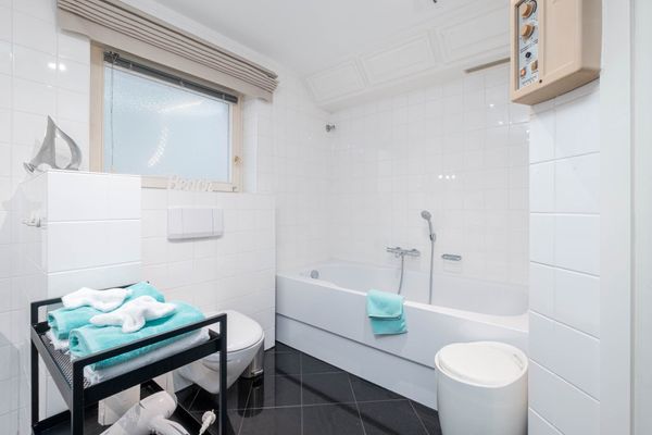 Antje Sammen Whg. 64 Amrum - Badezimmer