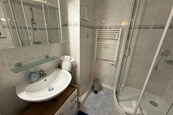 Badezimmer Ferienwohnung im Haus Nordland App.121