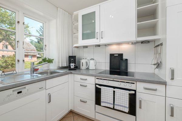 Friesenhof Whg. 24 Amrum - Küche / Küchenzeile