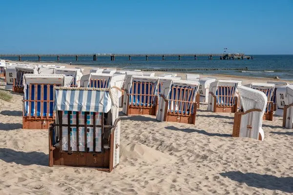 Strand  Ferienwohnung Thurbruch mit Sonnenterrasse, ruhig gelegen und perfekt für 4 Personen.