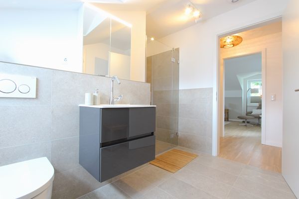  Hamburger Str. 12b: Cox Orange Kellenhusen - Badezimmer