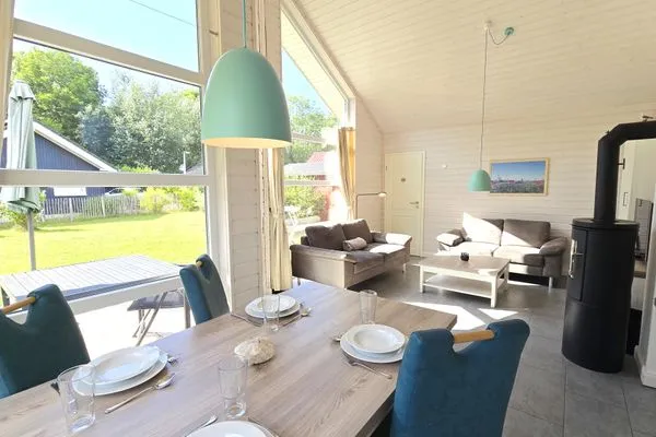 Wohnzimmer  Ferienhaus "Kiek Ut" im Ferienpark Holm an der Ostsee