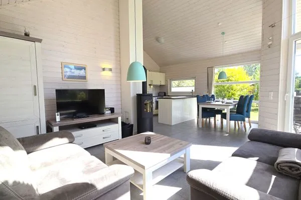 Wohnzimmer  Ferienhaus "Kiek Ut" im Ferienpark Holm an der Ostsee