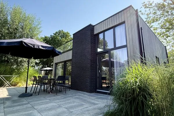  EuroParcs Bad Hoophuizen Cube RoofTop Nr. Notenboom 25