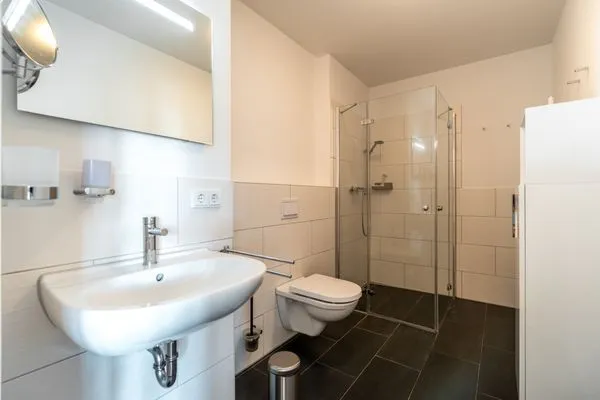 Ferienwohnung Müritzquartier No.13 Hafenresidenz Waren (Müritz) - Badezimmer  Müritzquartier No.13