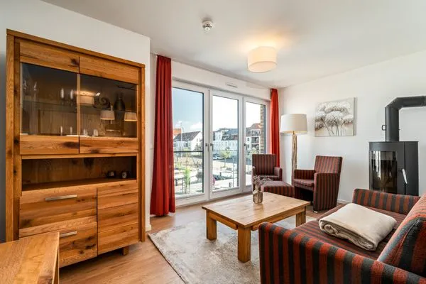 Ferienwohnung Müritzquartier No.13 Hafenresidenz Waren (Müritz) - Wohnzimmer mit Hafenblick  Müritzquartier No.13