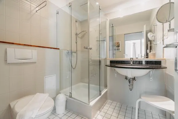 Ferienwohnung Deichkieker Aparthotel Zingst - Badezimmer  Deichkieker