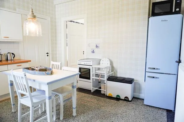 Küche / Küchenzeile  Ferienwohnung LOTTTALEBEN 1