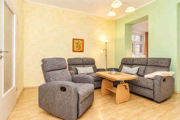 Wohnzimmer  Villa Meier Ferienwohnung 2