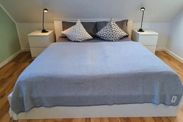 Schlafzimmer III mit Doppelbett  Inselrose Whg. 01