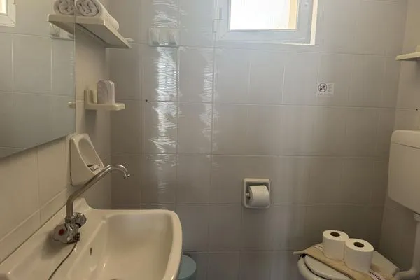 Badezimmer  Tassos 2