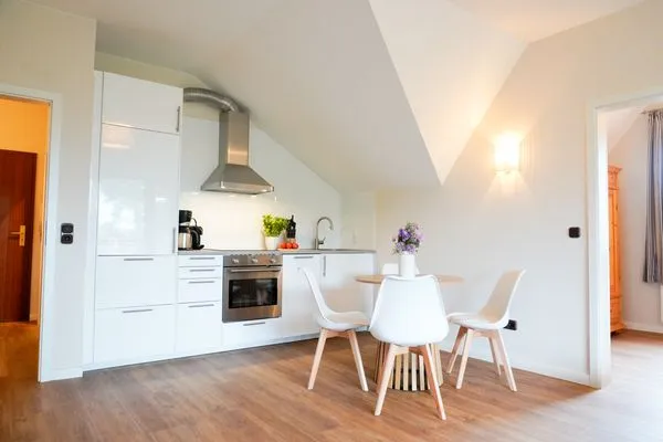 Küche / Küchenzeile  (STR74a) Ferienwohnung "Seaside Club"