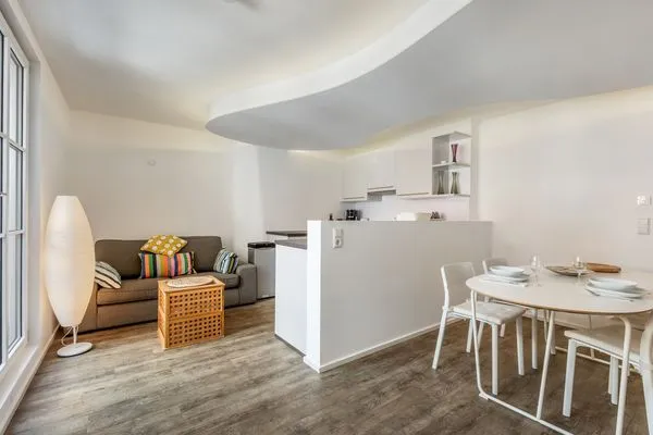 Multi-Fewo-Haus Zitronengässle 1 Ferienwohnung Metta Lindau Insel - Wohnzimmer