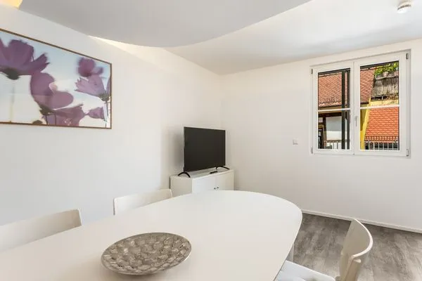 Multi-Fewo-Haus Zitronengässle 1 Ferienwohnung Metta Lindau Insel - Essbereich