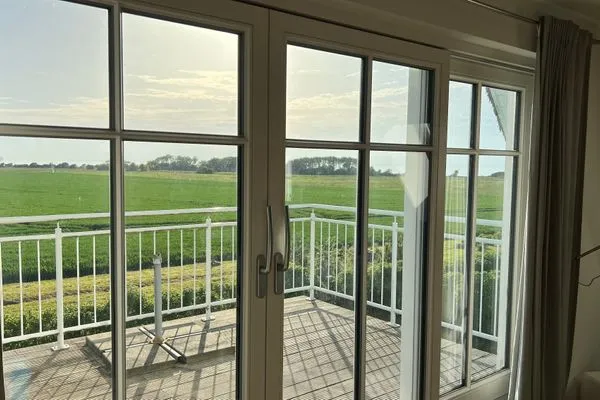 Meerblick  Ferienwohnung Inselblick - bis Hiddensee und nach Mön