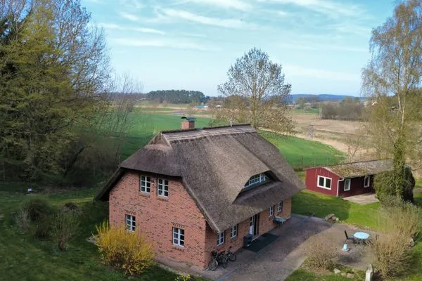 Landschaft  Ferienwohnung im Kollhof - Ruhe und Natur im Süden Rügens