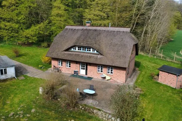 Vogelperspektive  Ferienwohnung im Kollhof - Ruhe und Natur im Süden Rügens