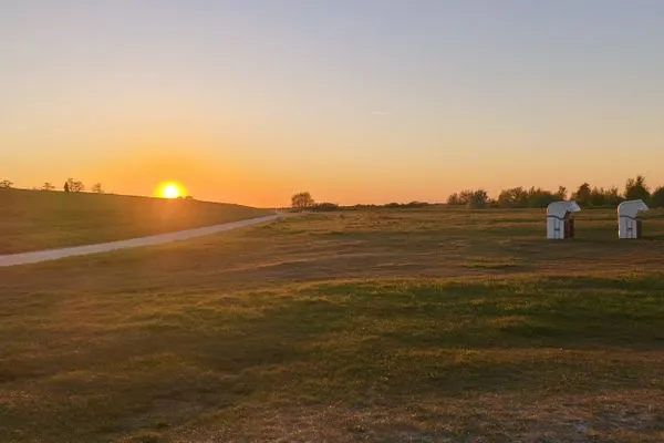 Sonnenuntergang am Strand  Inselblick (E014)