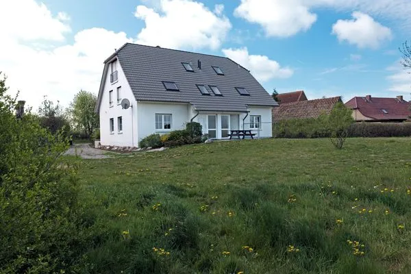 Bird's eye view Haus Sonnenschein Sommerwiese