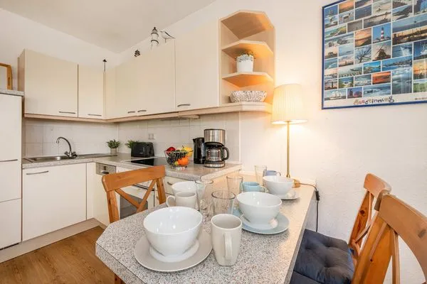 Küche / Küchenzeile  Ferienwohnung Schrabbe nur 800 Meter zum Strand mit Terrasse