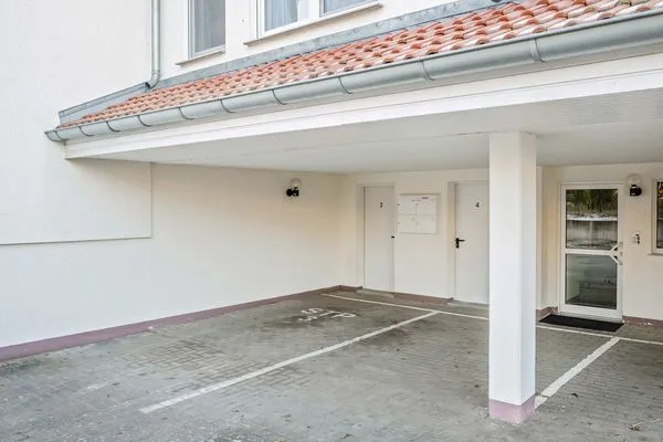 Fassade / Eingang  Ferienwohnung Schrabbe nur 800 Meter zum Strand mit Terrasse
