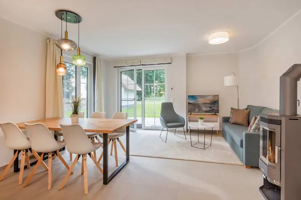 Wohnzimmer  Ferienhaus Haff-Traum mit Kamin, Sauna und Terrasse