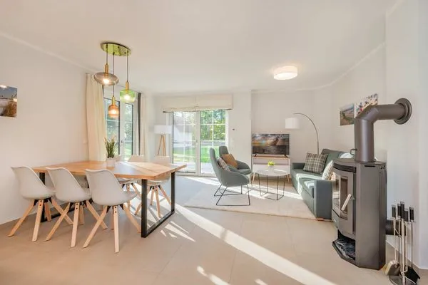 Wohnzimmer  Ferienhaus Haff-Liebe mit Sauna, Kamin und Sonnenterrasse