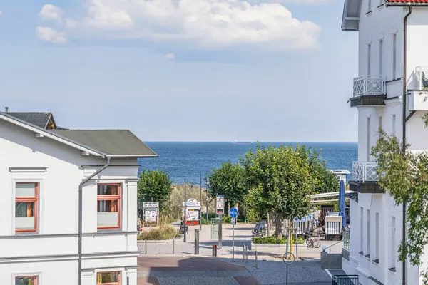 Meerblick  Villa Sanke App. Seeblick nur 200 Meter zum Strand mit Ostseeblick