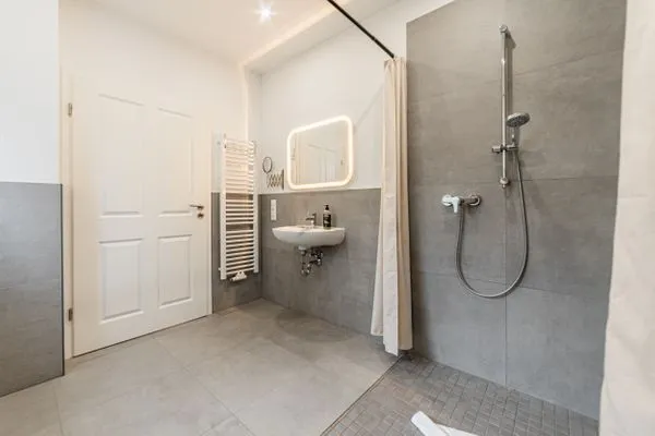 Badezimmer  Ferienwohnung Achterdeck Eckernförde