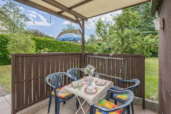 Terrasse  Ferienwohnung Kristin mit Garten und Terrasse