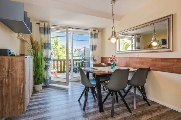 Küche / Küchenzeile  Ferienwohnung Inselzeit auf 2 Etagen mit Strandkorb und Balkon