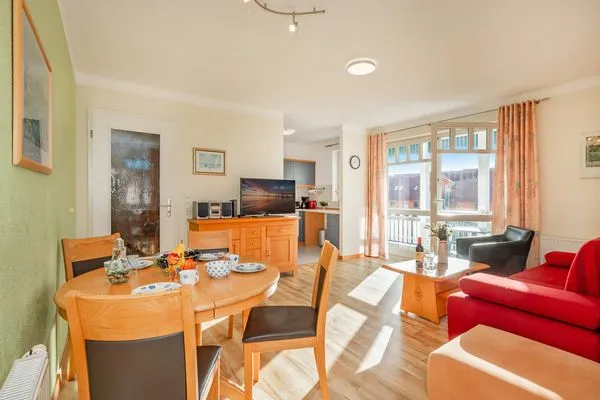 Wohnzimmer  Ferienwohnung Koralle nur 500 m zum Strand mit Balkon