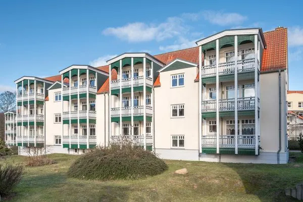 Fassade / Eingang  Ferienwohnung Koralle nur 500 m zum Strand mit Balkon