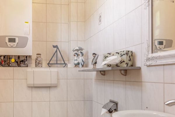  Ferienhaus Mühlenblick 37 Carolinensiel - Badezimmer