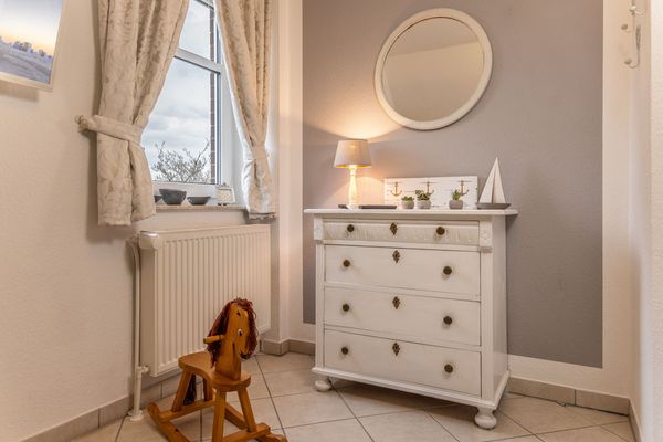  Ferienhaus Mühlenblick 37 Carolinensiel - Schlafzimmer