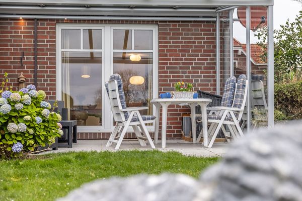  Ferienhaus Mühlenblick 37 Carolinensiel - Terrasse