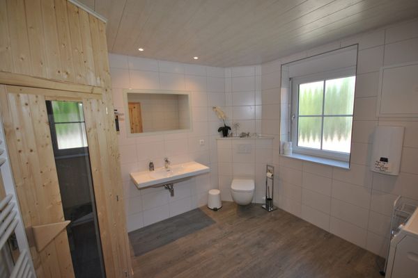  Ferienhaus Seeadler Otterndorf - Badezimmer