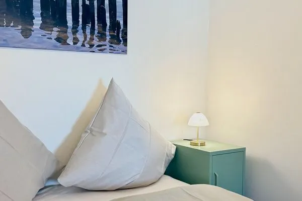  Ferienwohnung Inselwohnung Lindau Insel - Schlafzimmer - Doppelbett
