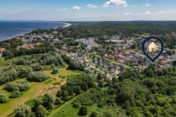 Vogelperspektive  Ferienwohnung Nordwind mit Badewanne, Dusche und Terrasse