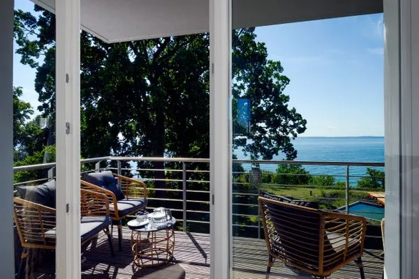 Hauptansicht  FeWo Tag am Meer - Kamin, Sauna, Meerblick