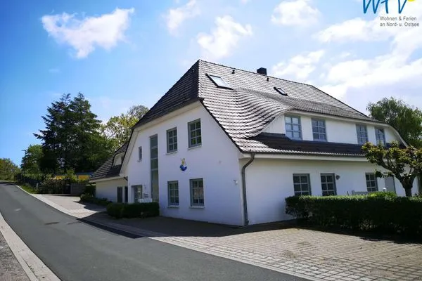 Hauptansicht Haus Südstrand Ferienwohnung 8