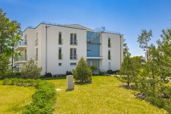Fassade / Eingang  Ferienwohnung Haffkoje Fitness, Sauna und Kinderspielbereich
