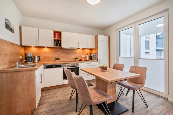 Küche / Küchenzeile  Ferienwohnung Klippenblick mit Sauna, Kinderspielbereich und Fitnessraum